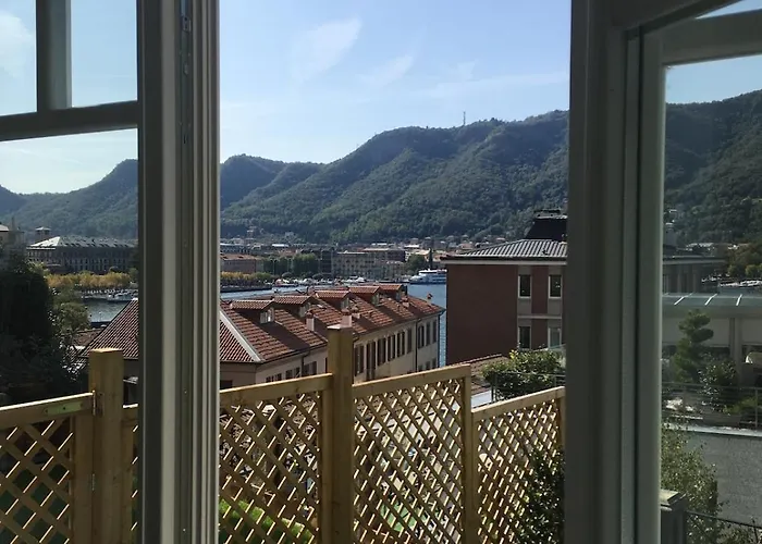 Casa Riva 25 Vista Garden Appartement Como