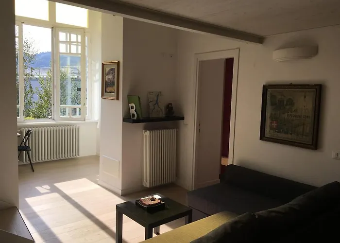 Casa Riva 25 Vista Garden كومو